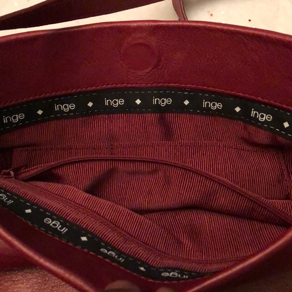 INGE RED STUDDED CROSSBODY HANDBAG. - Picture 5 of 8